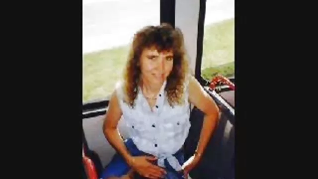 良い滑りマッサージのための温泉は金髪MILF アダルト 女 無料