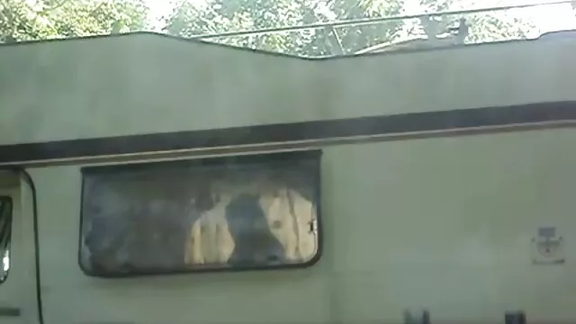 busty 女子 アダルト ビデオ cam女の子が大好きへショーそれすべて