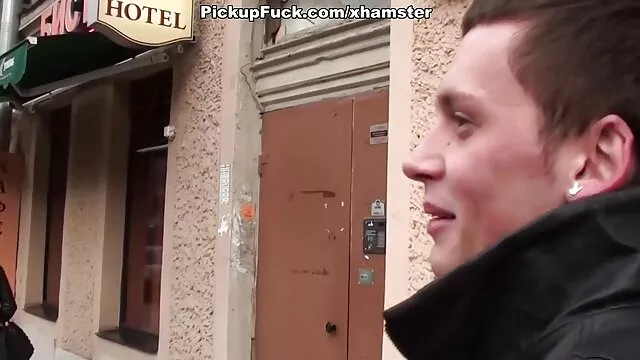 ぶっかけパーティーでわんぱく塊 女の子 の ため の エッチ ビデオ