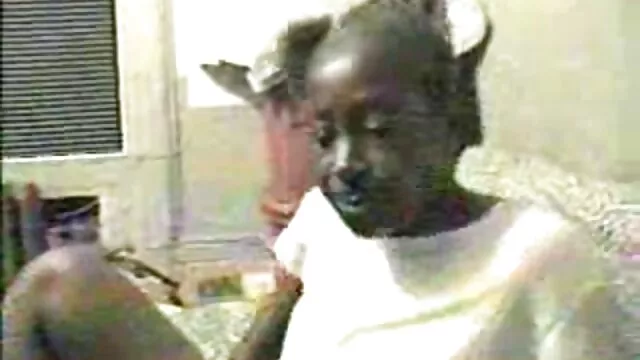 セクシー av 女性 熟女 VATなっている無料金