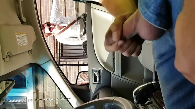 三人組の外 女性 動画 セックス