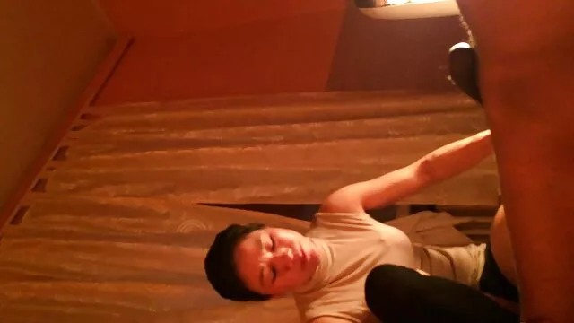 三人組レズビアン行動 女性 向け アダルト ビデオ