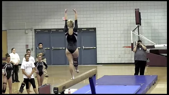 セクシーでリッピングされた誘惑の戦術 無料 女性 向け アダルト ビデオ