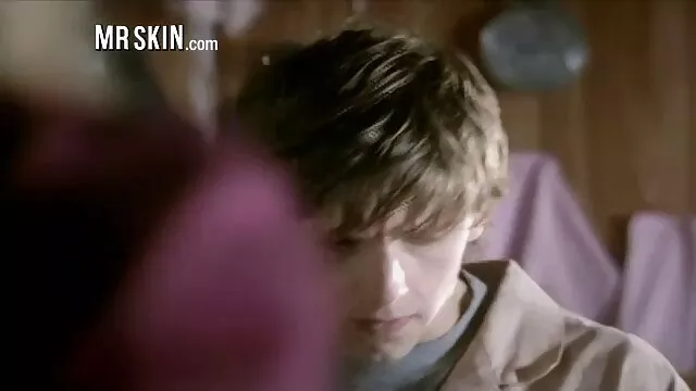 Jessii Van 女性 無料 動画 素人 Rivaは彼がソファの上で彼女の猫を強打することができます。1)! ヴォルフ-ワーグナー