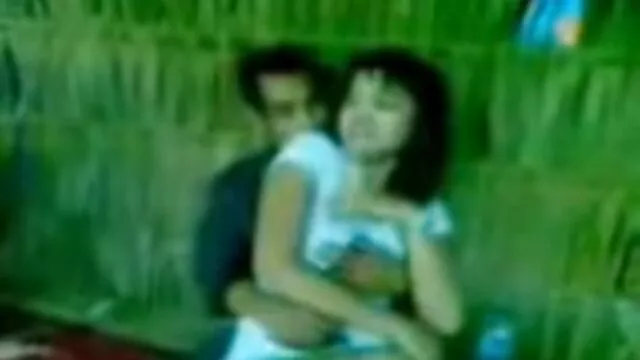 小犬スタイル性とスキニー男 av 素人 女性